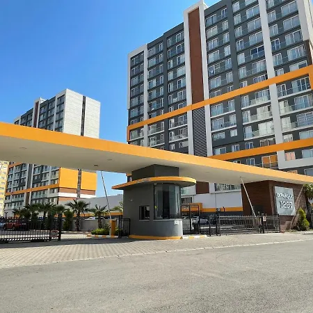 Cozy Modern Apt Kepez, *