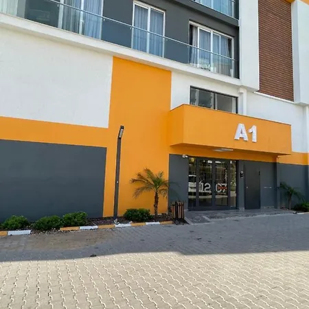 Cozy Modern Apt Kepez,
